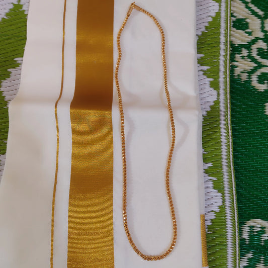 Gold plated neck chain in rope design on a white and green fabric background