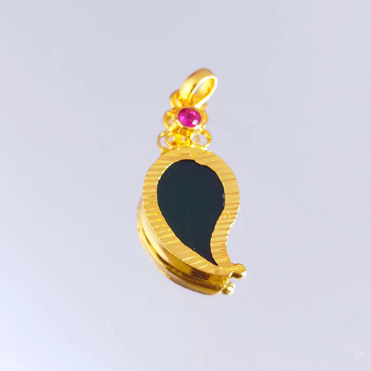 Elegant Palakka Pendant