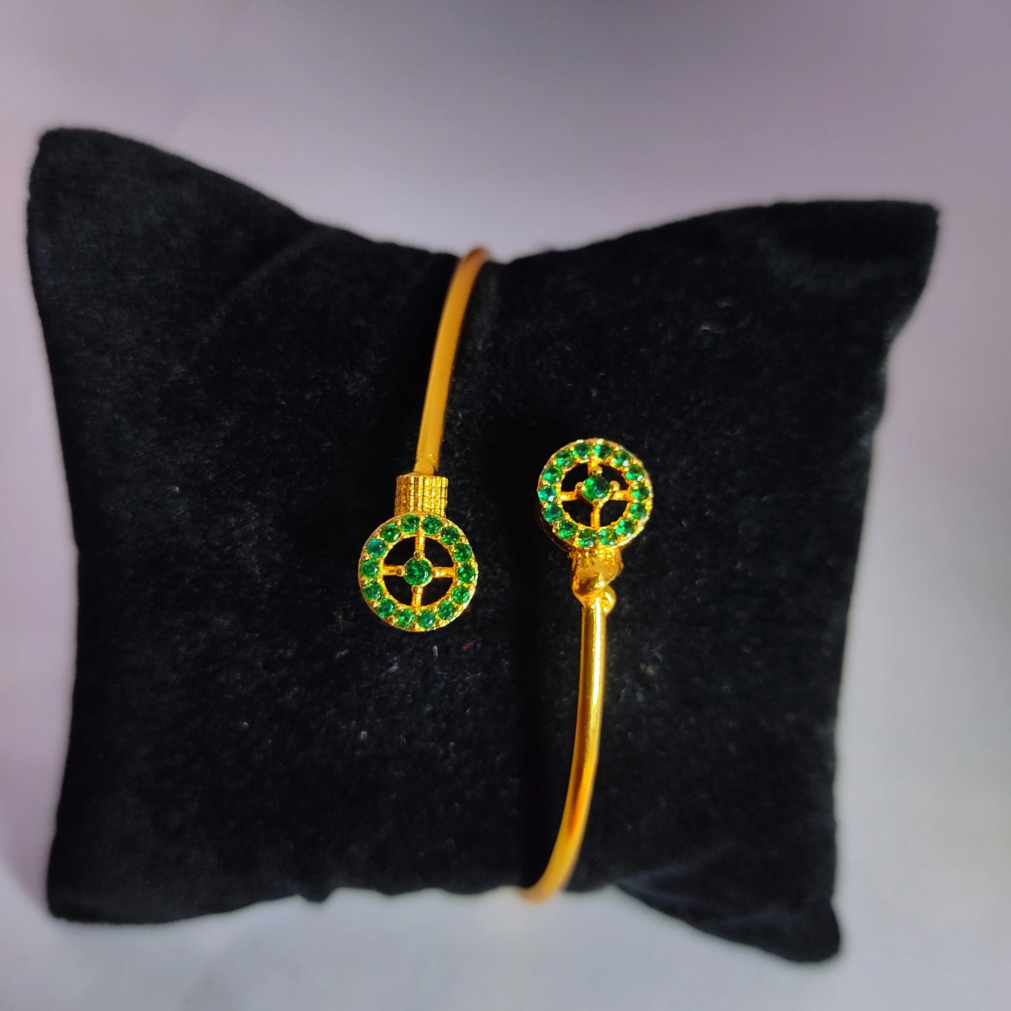 Chakra Hand Cuffs B/G/P