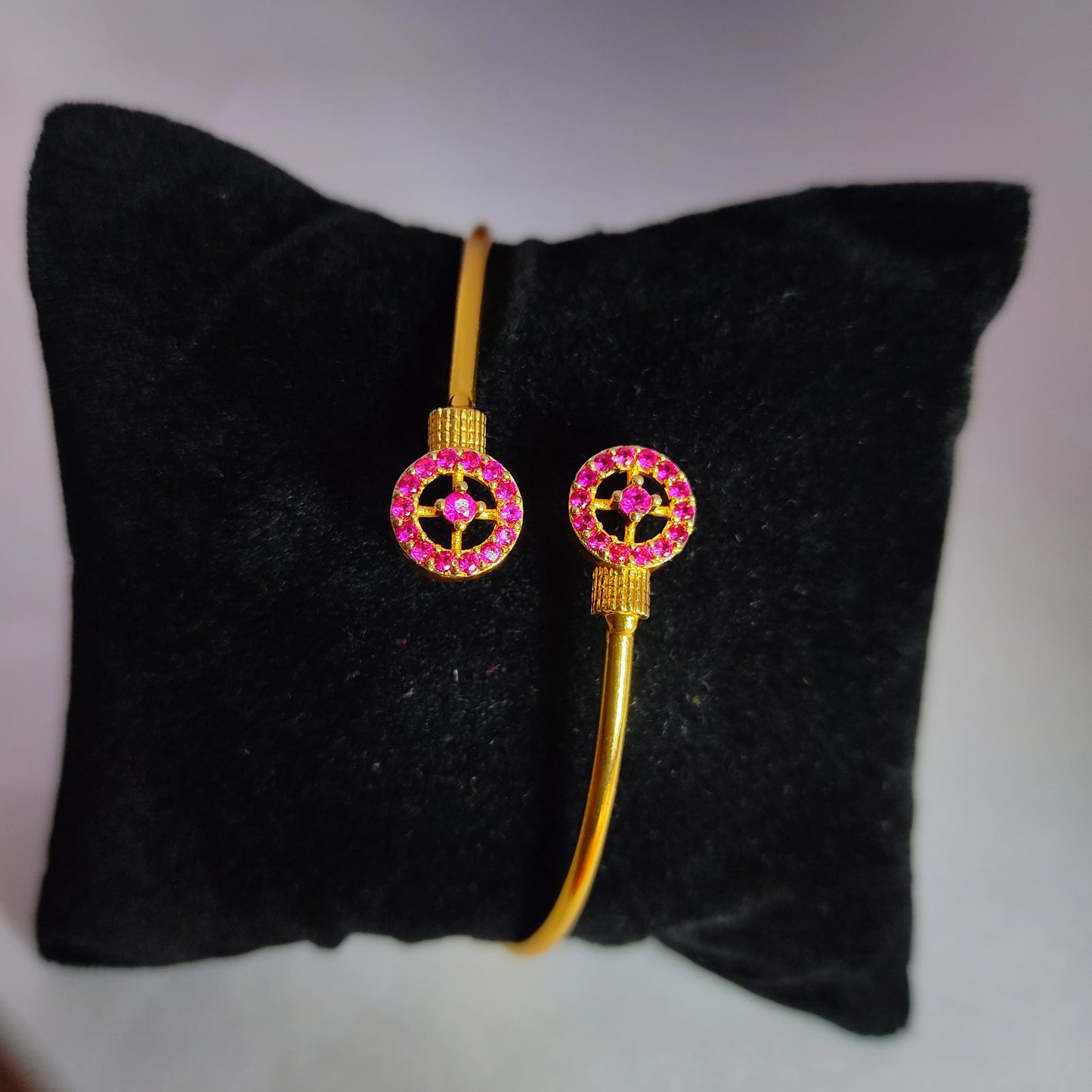 Chakra Hand Cuffs B/G/P